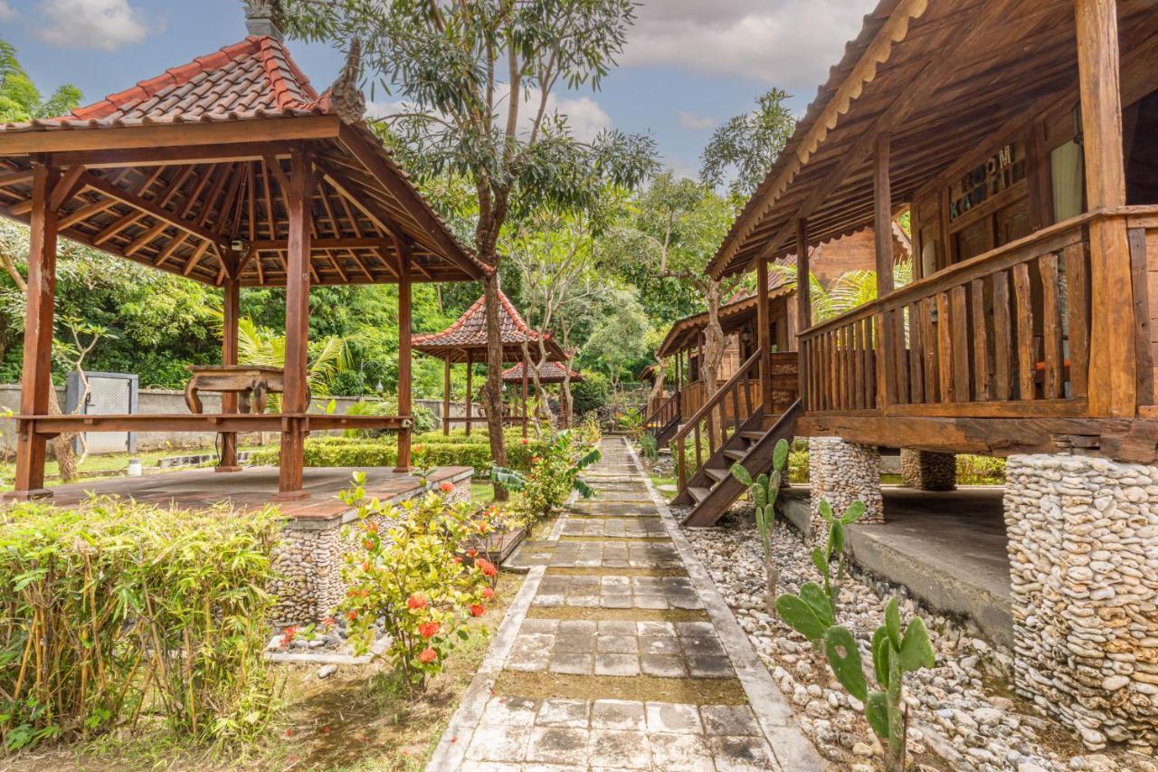 Jukung Cottage Batununggul Buitenkant foto